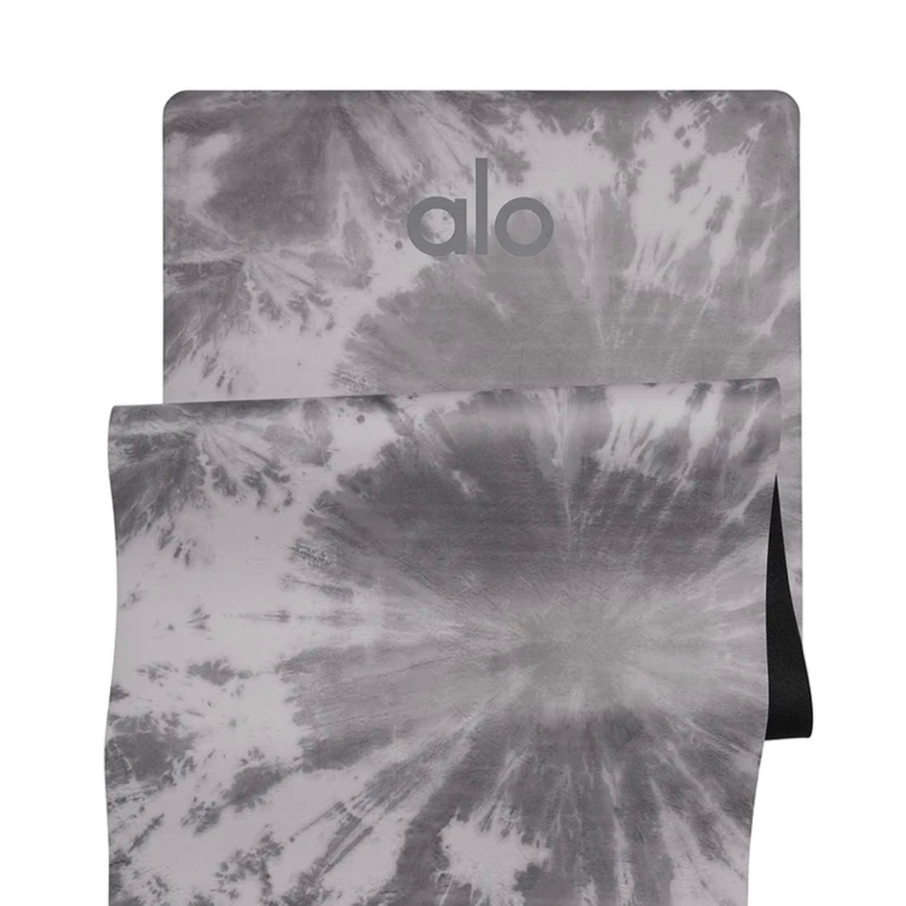 New Tie Dye Warrior Mat grey